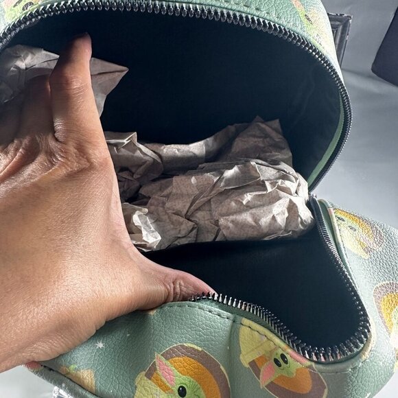 Loungefly Disney Grogu Backpack Mandalorian Child Star Wars Purses Shoulder Bag - Picture 7 of 12